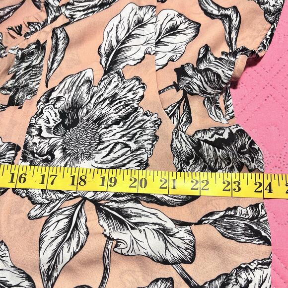 Liz Claiborn Career Short Sleeve Tie Neck Pullover Floral Blouse‎ Size XL - Picture 5 of 7